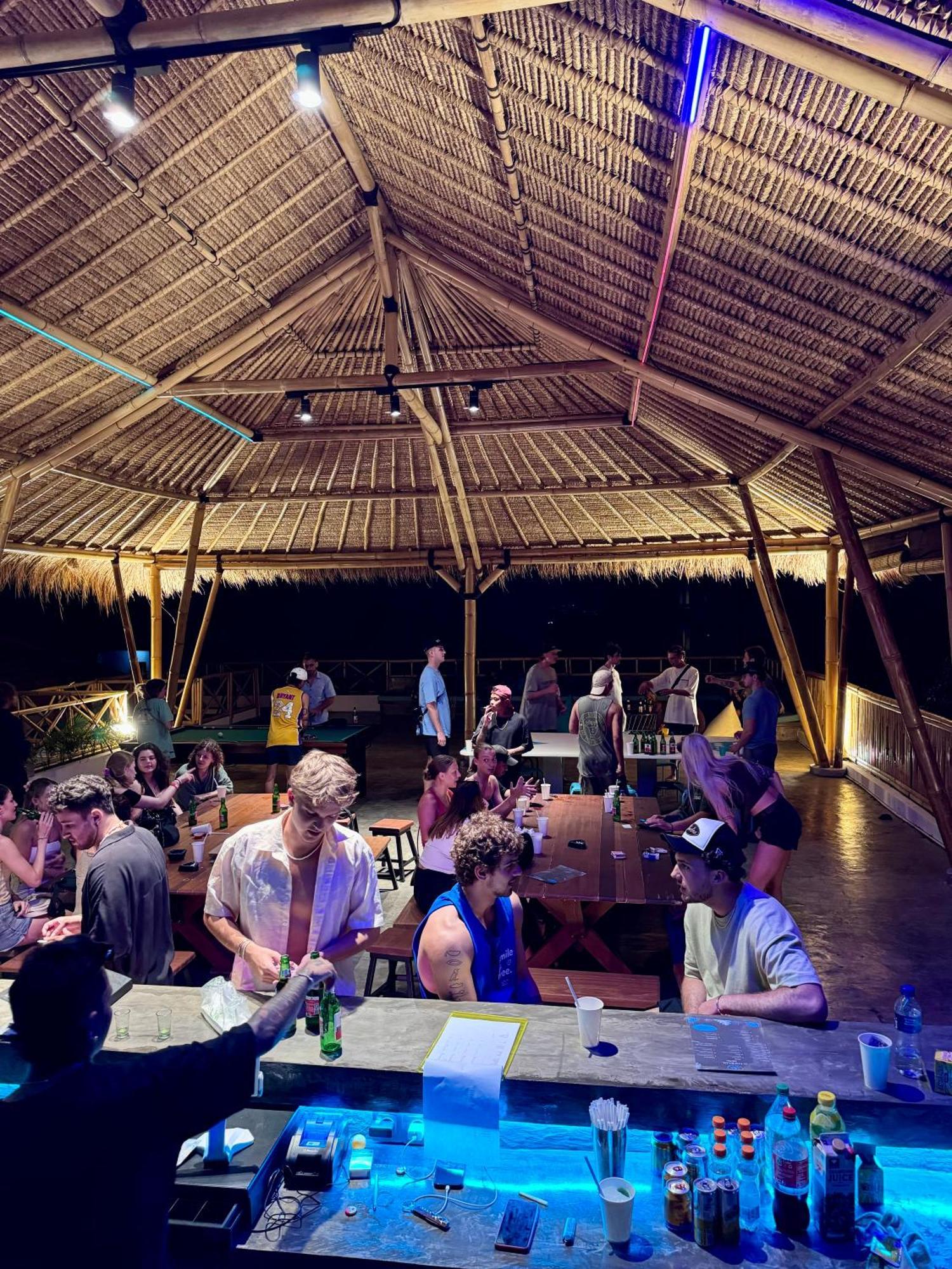 Canggu Central Hostel Luaran gambar