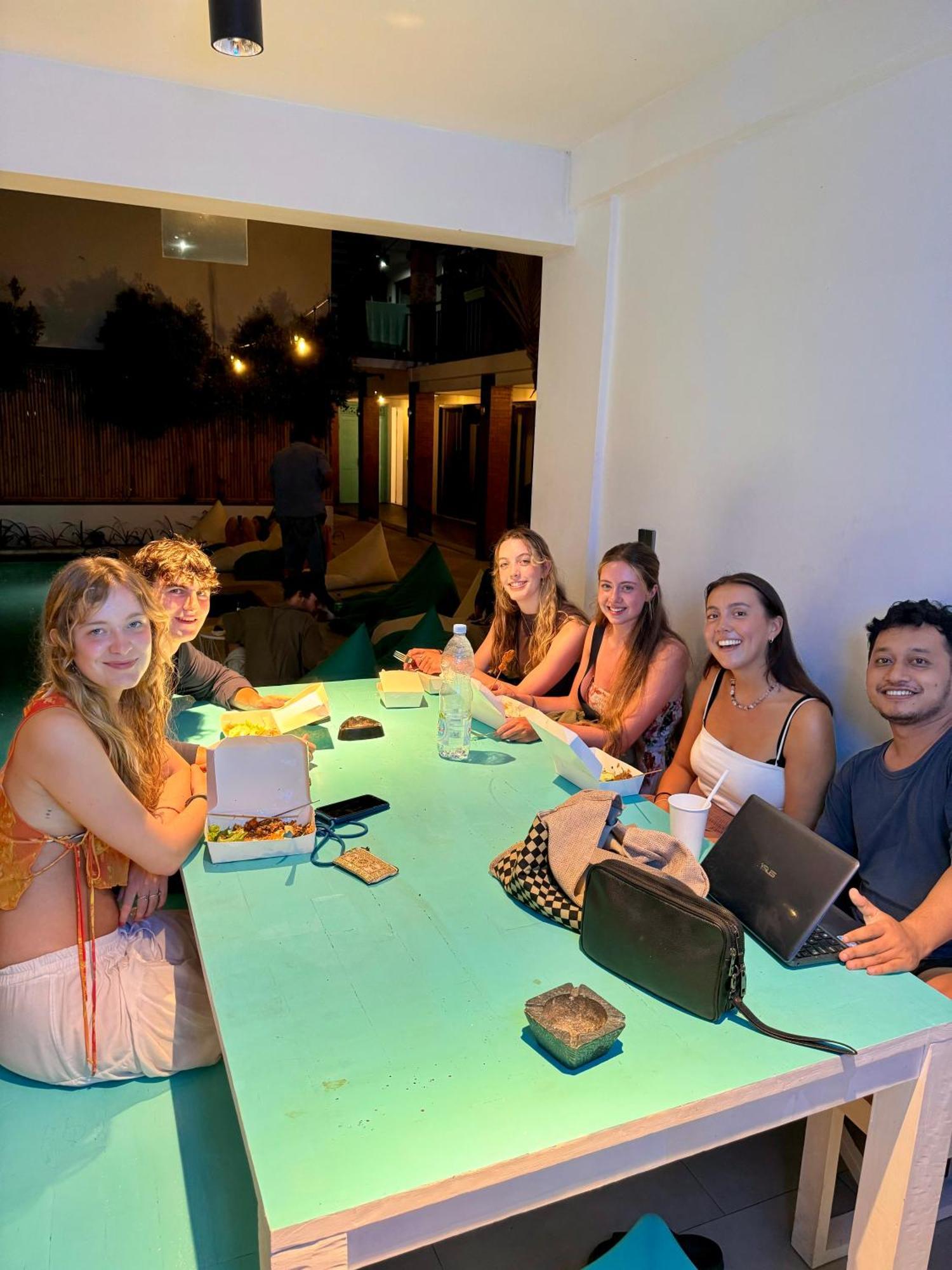 Canggu Central Hostel Luaran gambar